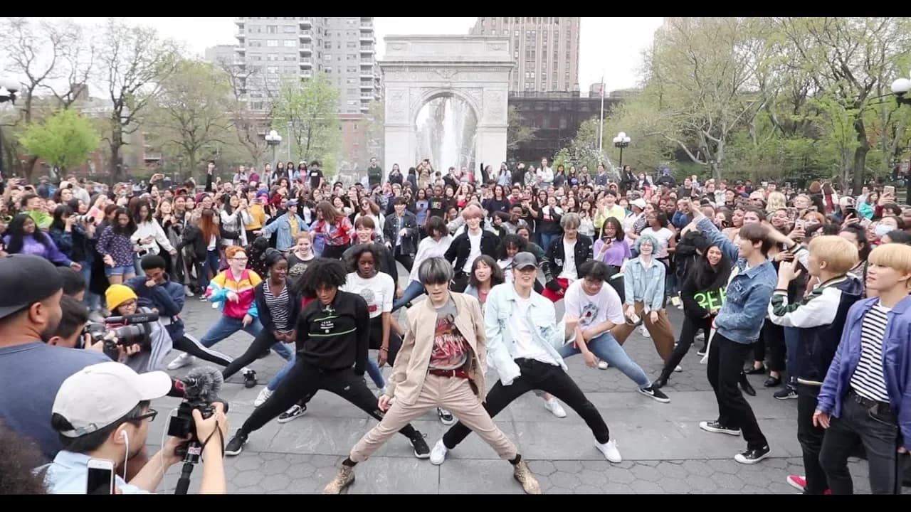 During the GoToe's RPD in New York, NCT 127 actually appeared…!! Am I dreaming
